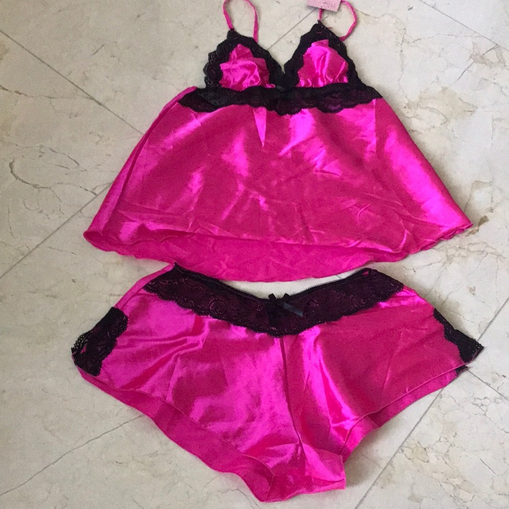 Satin hot pink sleepwear